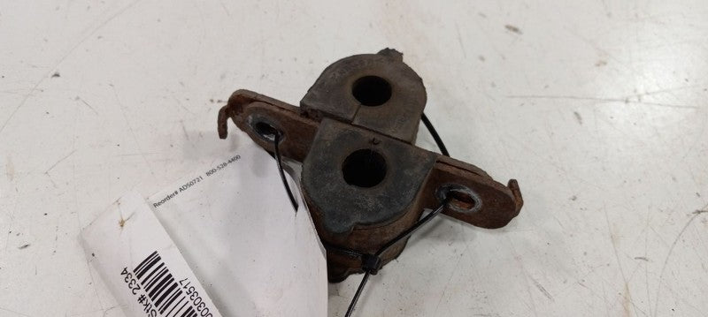 Subaru Legacy Sway Bar Bushing Mounting Bracket 2009 2008 2007 2006 20