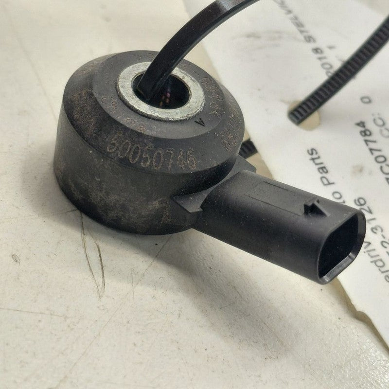 Alfa Romeo Stelvio Engine Knock Sensor  2.0 2018 2019 2020 2021