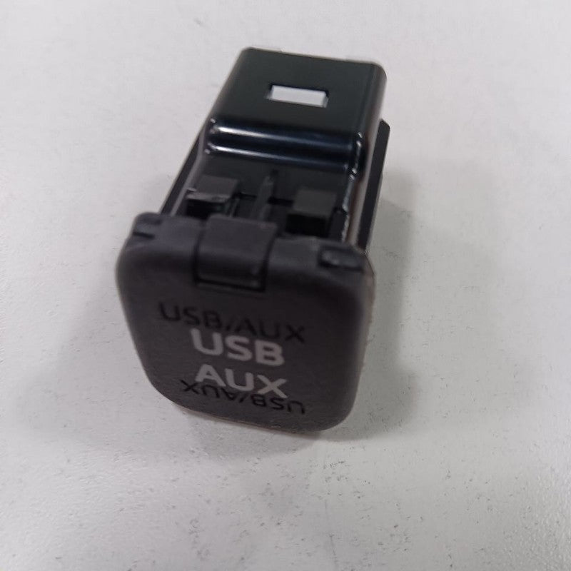 Mazda CX-5 USB Plug In Hub Port 2016 2015 2014 2013 OEM