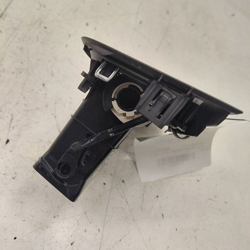 Volvo S60 Dash Air Vent Center Middle  2018 2017 2016