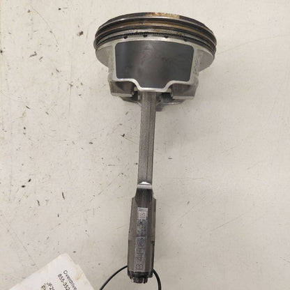 Subaru XV Crosstrek Single Piston With Connecting Rod   2.5 2025 2024