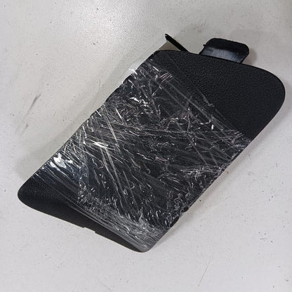 Chevy Trailblazer Passenger Right Rear Gate Inner Cap {42719749} 2021 2022 2023 