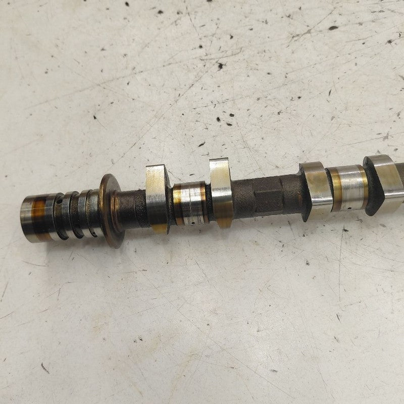 Nissan Versa Note Engine Cylinder Head Exhaust Camshaft  1.6 2019 2018