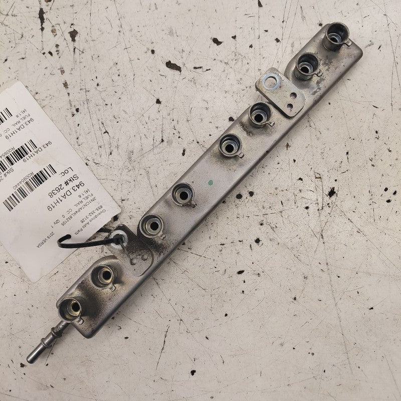 Nissan Versa Fuel Rail Injection Injector Mount Bar  1.6 2019 2018 201