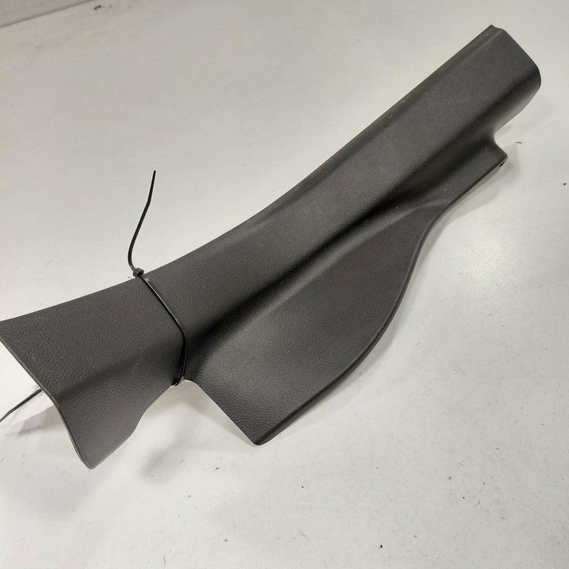 Buick Encore Sill Trim Plate Door Jam Threshold Left Driver Rear  2020