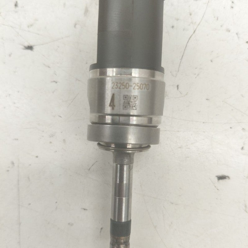 Lower Fuel Injection Injector Marked 4 Fits 22-25 Lexus NX350