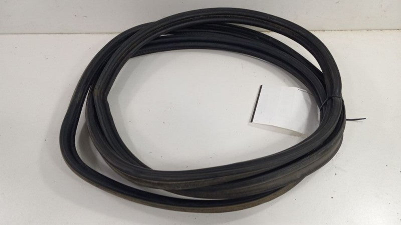 Subaru Forester Trunk Lid Hatch Door Rear Back Rubber Seal 2009 2010 2