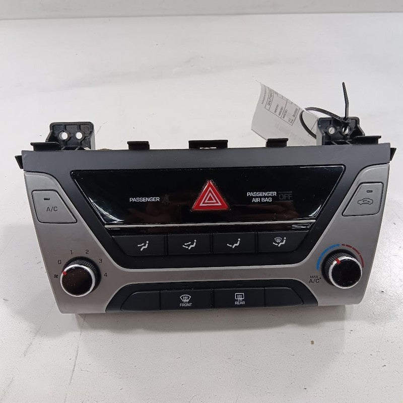 Manual Temperature Control Heat Heater AC Switch Sedan 17-18 Hyundai E