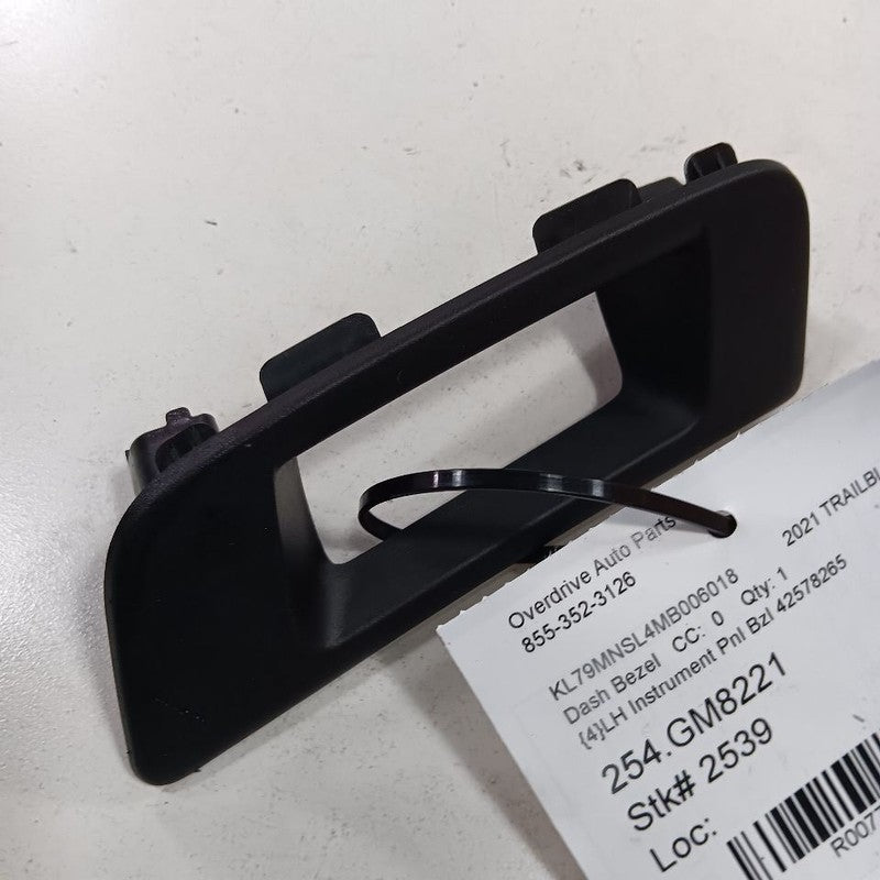 Chevy Trailblazer Driver Side Instrument Panel Bezel Trim {42578265} 2