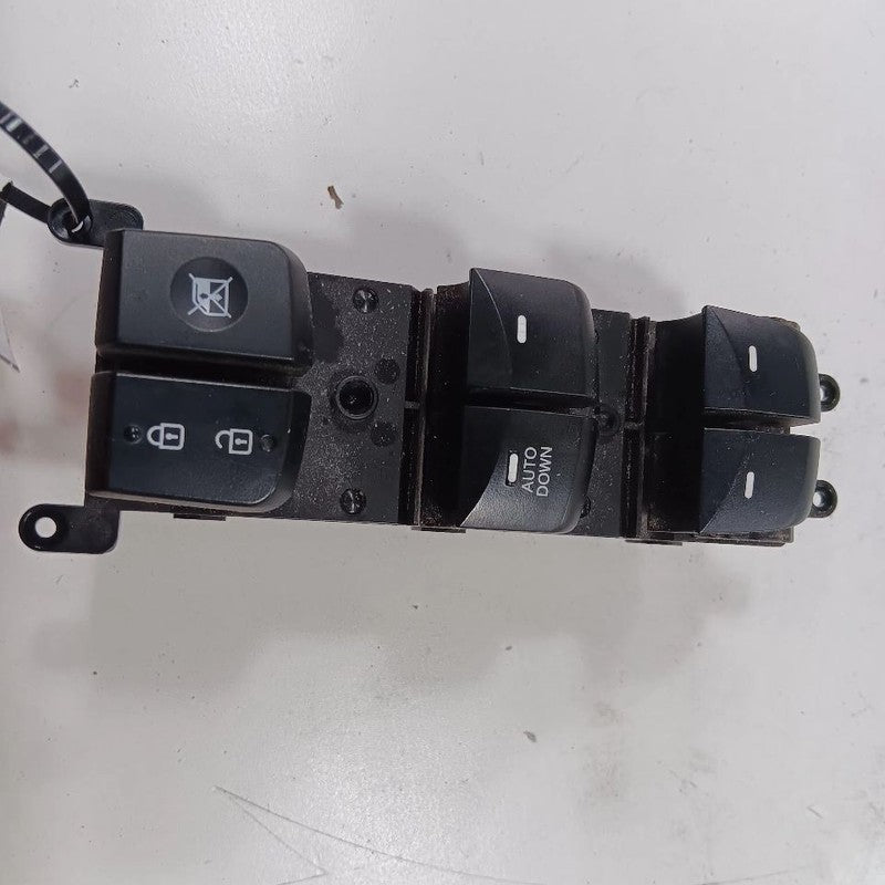 Driver's Front Door Master Switch Hatchback GT Fits 13-17 ELANTRA