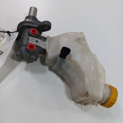 Brake Master Cylinder 4 Door L Model Fits 14-17 FIAT 500