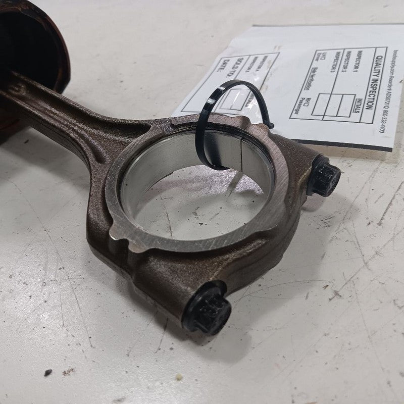 Outlander Sport Single Piston With Connecting Rod   2019 2020 2021 202