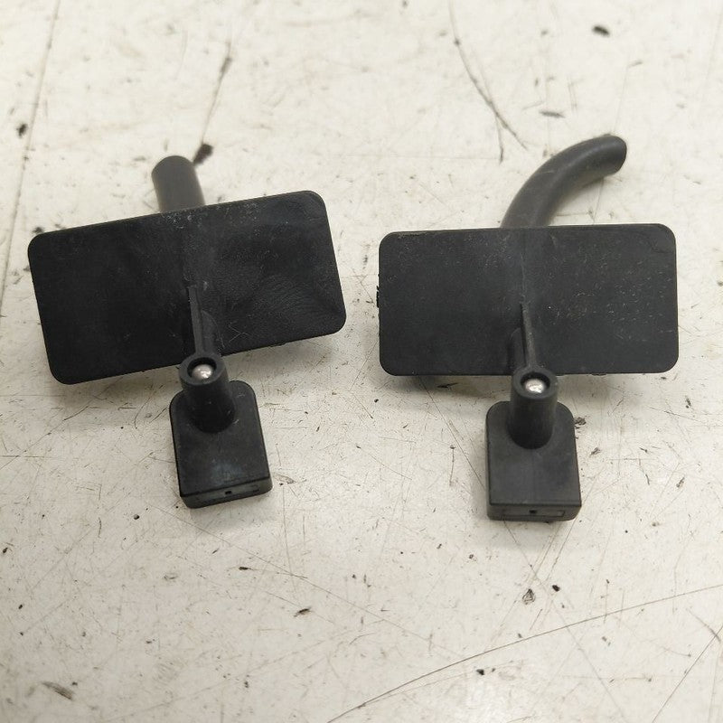 Fiat 500 X Model   Windshield Wiper Washer Fluid Hood Sprayer Nozzles 