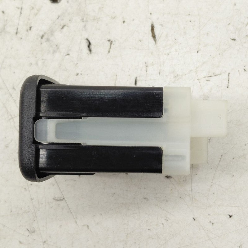 Chevy Trax USB Plug In Hub Port  2022 2021