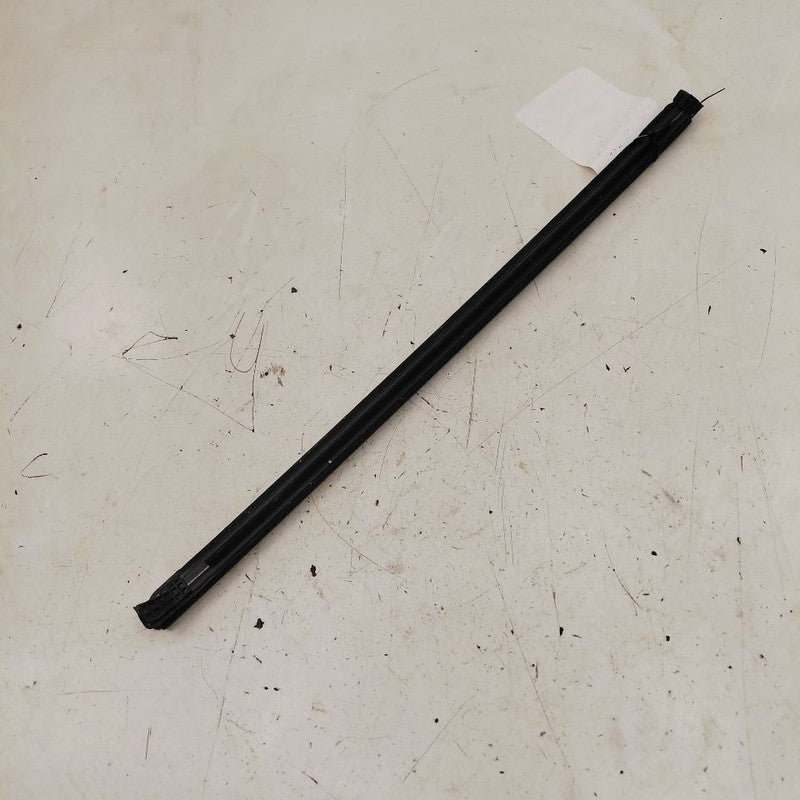Honda CR-V Right Rear Weather Strip Interior  2017 2018 2019