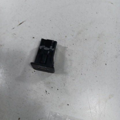 Jeep Compass USB Plug In Hub Port  2018 2019 2020 2021 OEM