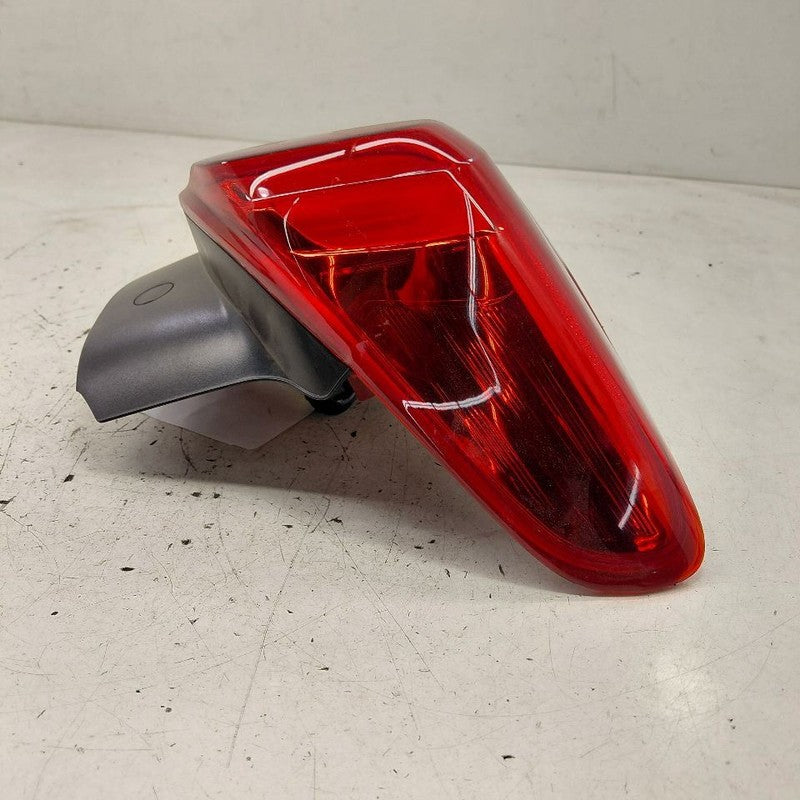 Driver Left Rear Tail Light Brake Lamp Incandescent Opt Tvm 13-22 Chev