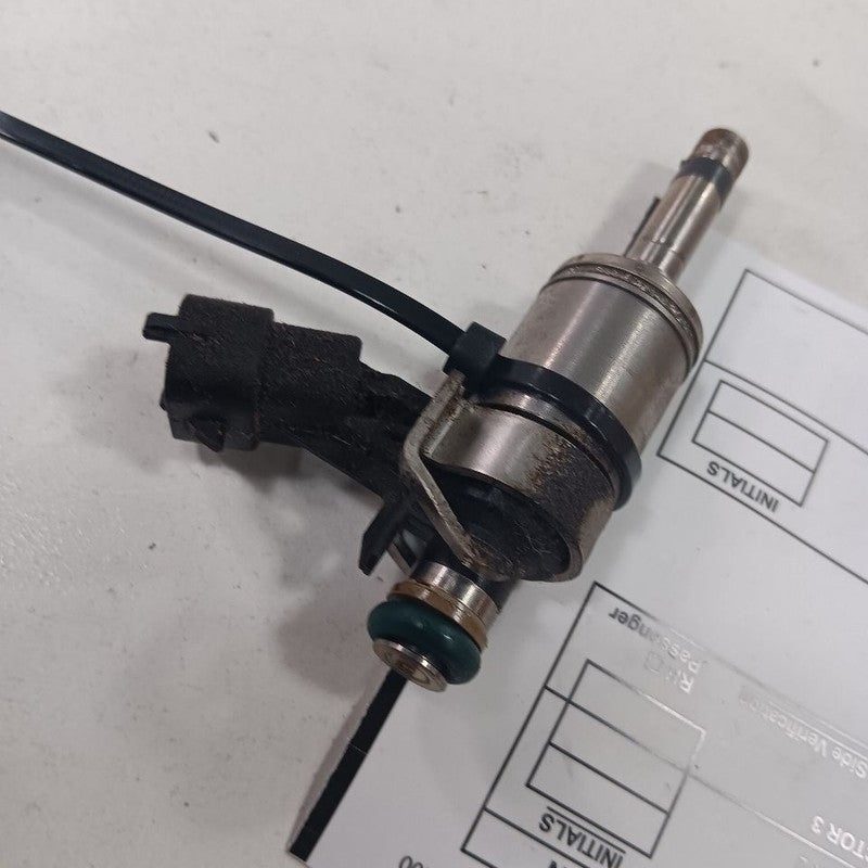 Fuel Injection Injector 2.3L Fits 15-19 lincoln MKC