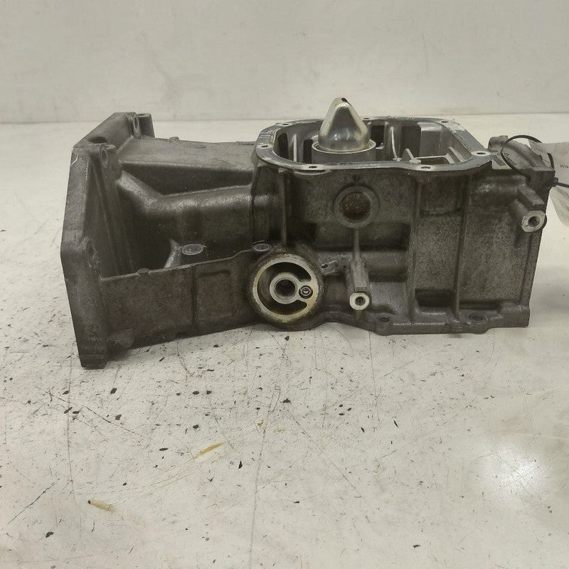 Upper Engine Oil Pan 1.6L Fits 12-19 Nissan Versa