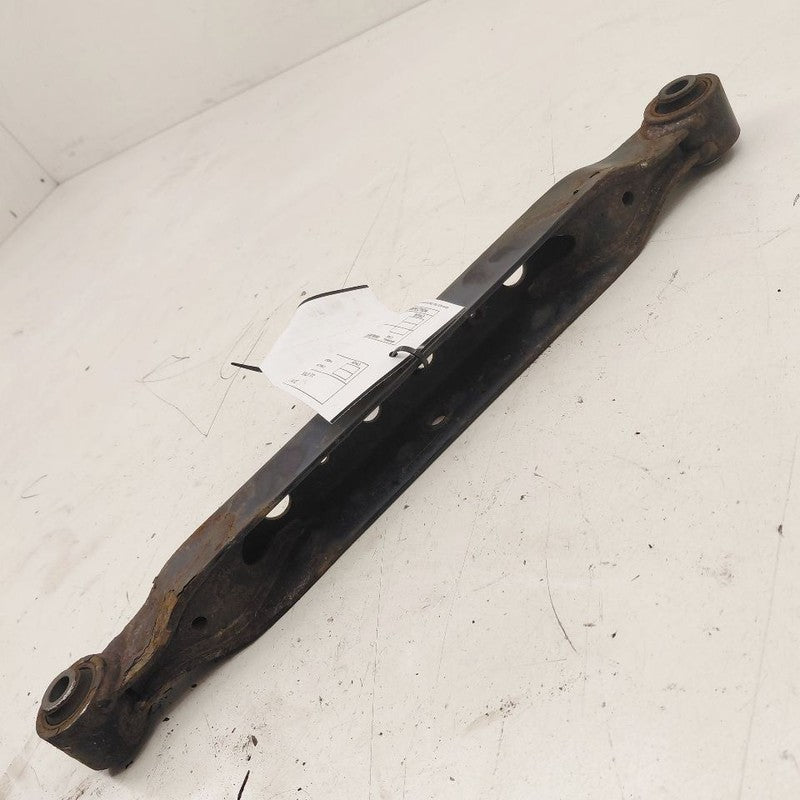Passenger Right Rear Lower Control Arm Fits 14-20 Nissan Rogue OEM