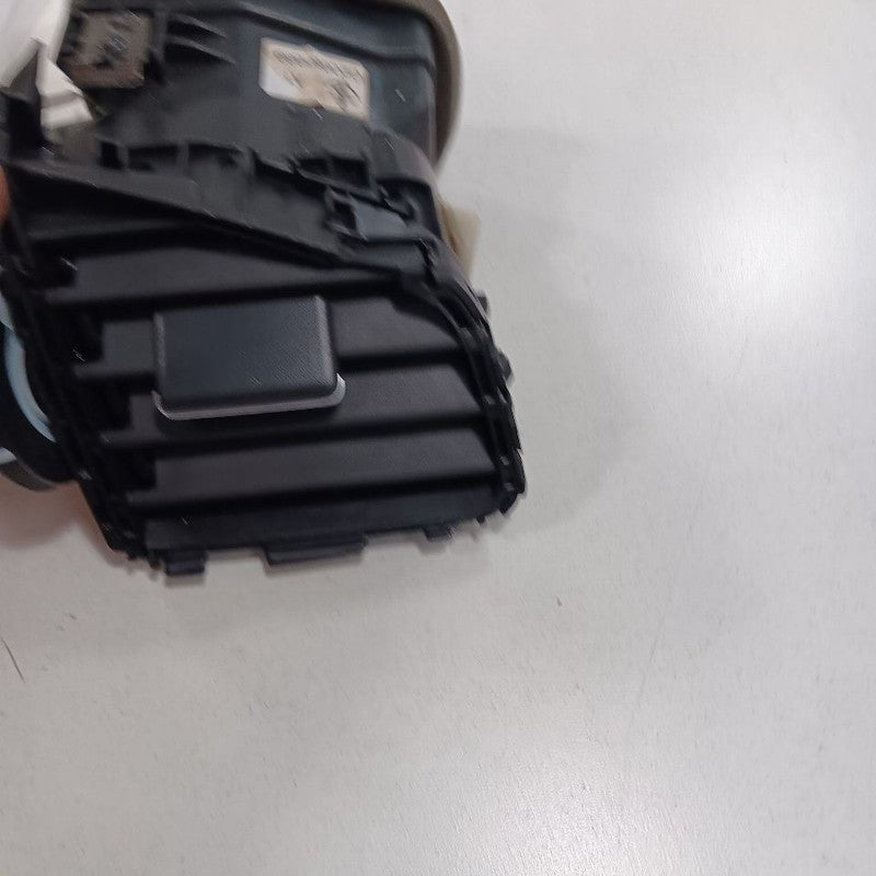 Honda Civic Dash Air Vent Right Passenger  2018 2017 2016