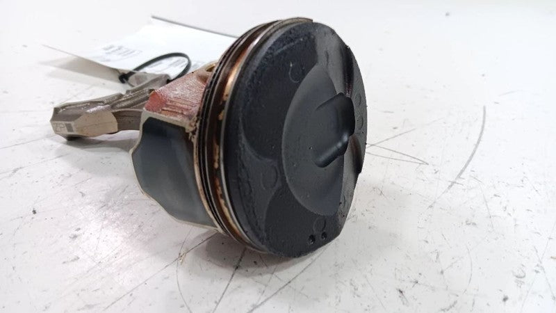 Subaru Impreza IMPREZA   2022 Piston2017 2018 2019 2020 2021 2022 OEM