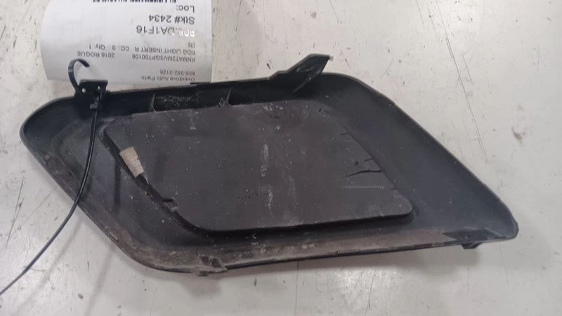 Nissan Rogue Front Bumper Fog Light Insert Trim Bezel Right Passenger 