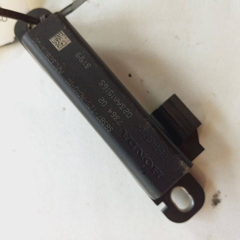 Honda CR-V Keyless Entry Antenna Module {A2C32823700} 2017 2018 2019