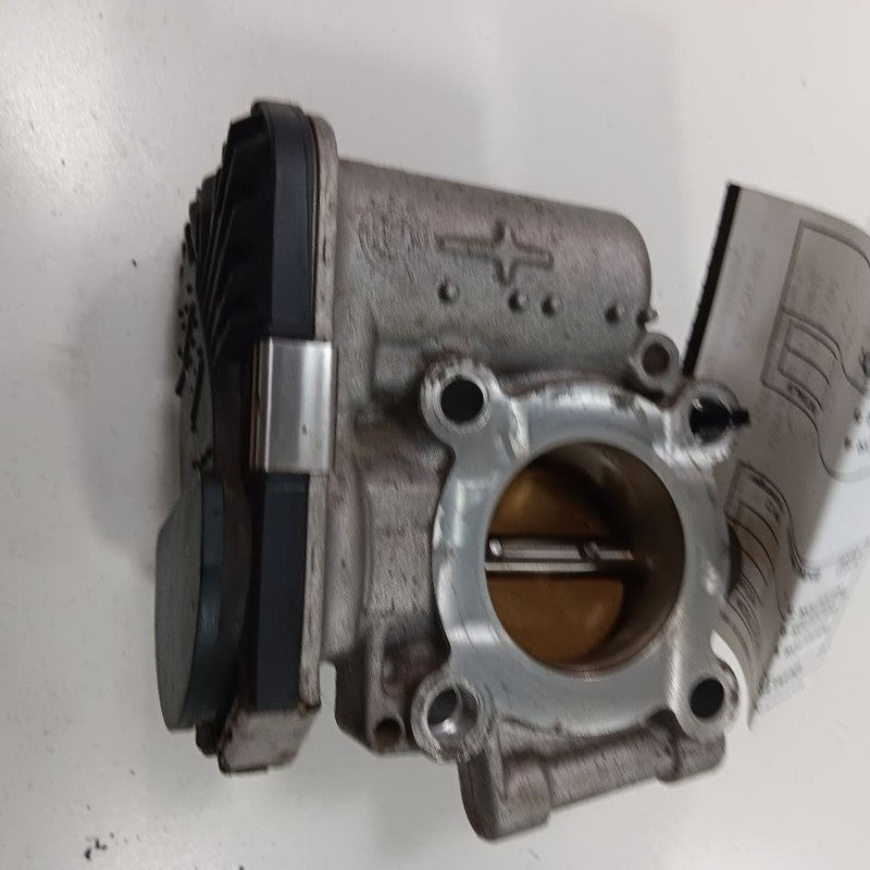 Throttle Body Valve VIN B 8th Digit Opt Luv Fits 13-21 Buick Encore OE