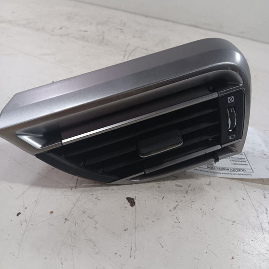 Outback Legacy Dash Air Vent Left Driver  2025 2024 2023 2022 2021 2020