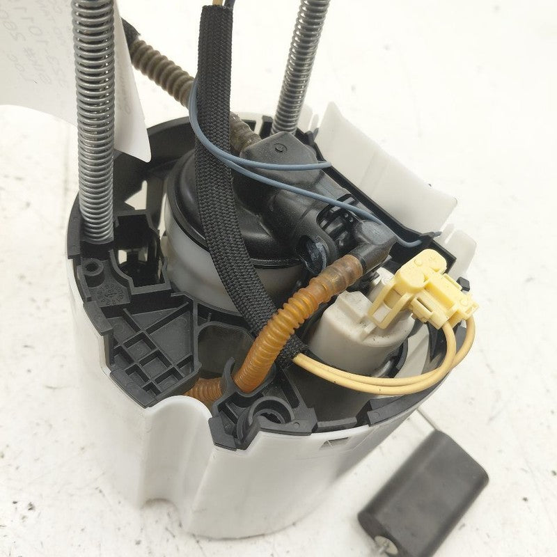 Gas Fuel Pump Assembly Tank Mounted Fits 18-19 Chevy Volt