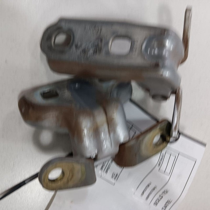 Buick Encore Door Hinge Set Left Driver Rear  2019 2018 2017 OEM