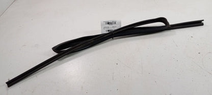 Nissan Versa Door Glass Window Seal Rubber Right Passenger Rear Back 2