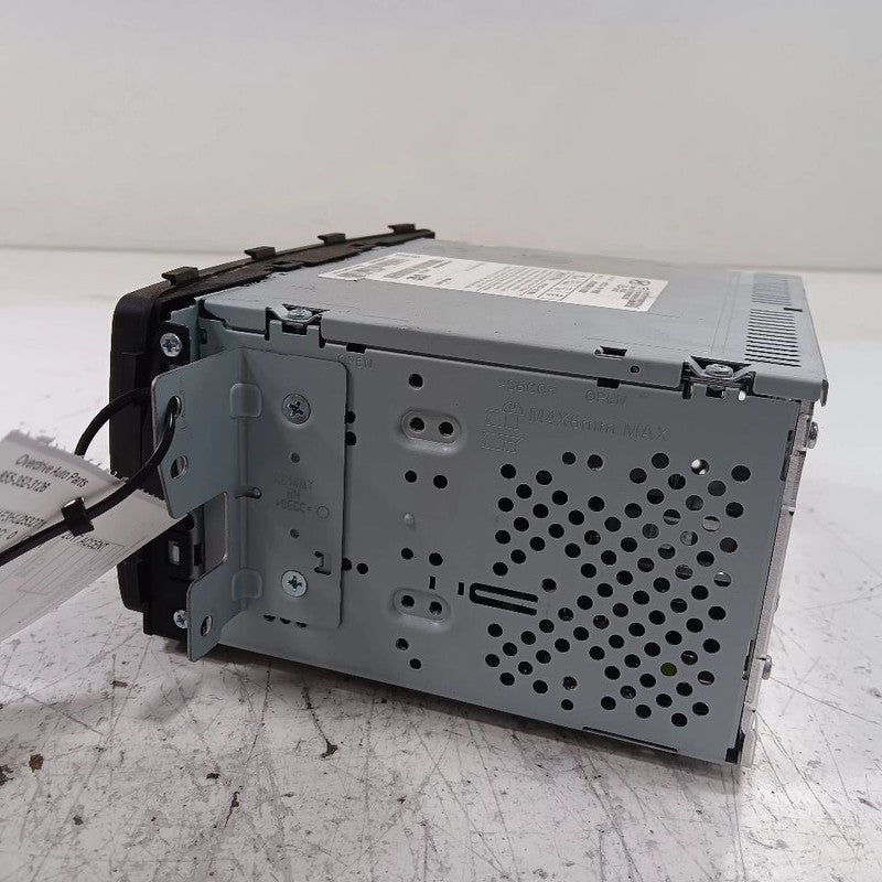 Audio Equipment Radio AM-FM-stereo-CD-MP3 US Market Fits 15-17 Hyundai Accent