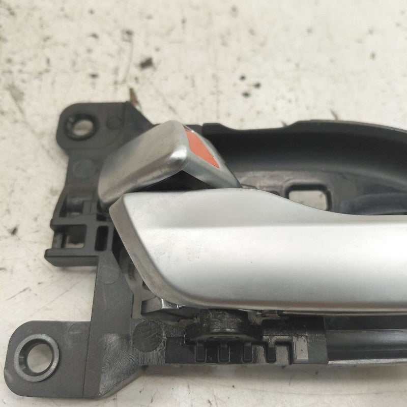 Hyundai Santa Fe Door Handle Left Driver Front Interior Inside  2019 2