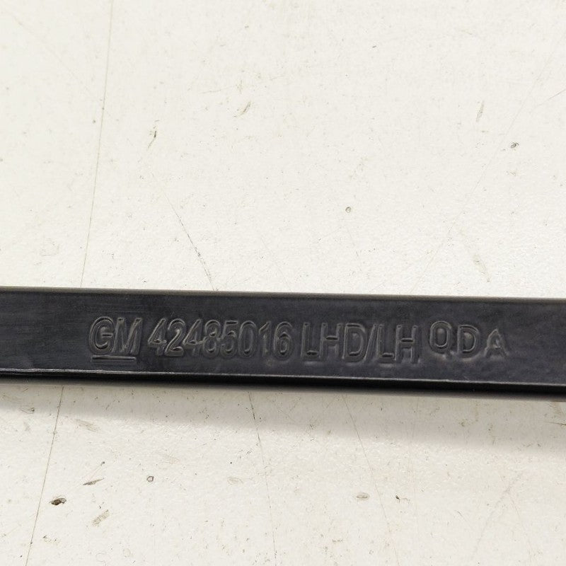 Chevy Trailblazer Windshield Wiper Arm Left Driver  2023 2022 2021