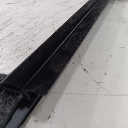 Nissan Maxima Right Front Weather Strip Interior 2014 2013 2012 2011 2