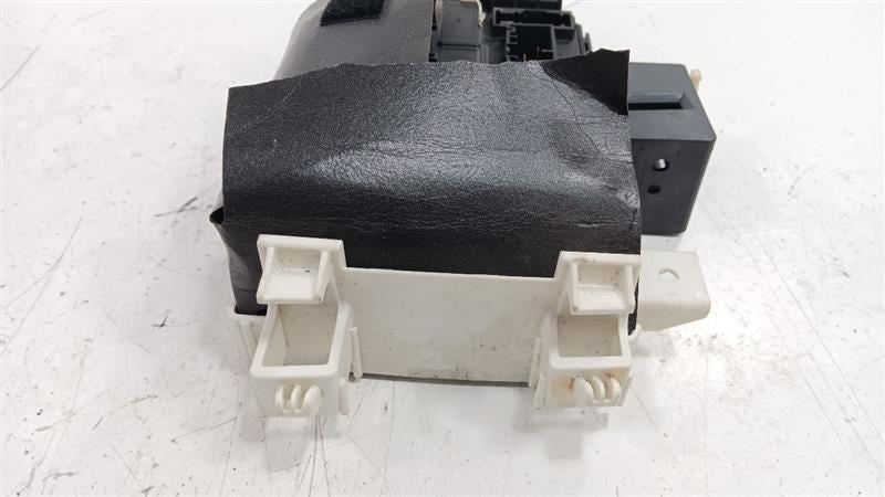 Ford Mustang Cabin Fuse Box Interior Inner Under Dash 2014 2013 2012