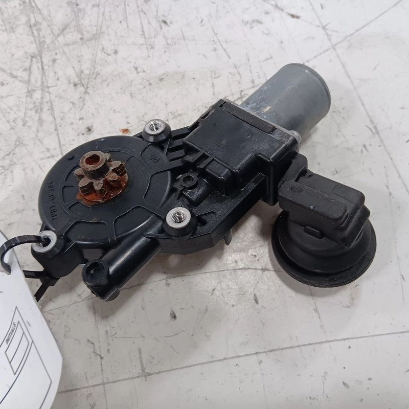Left Rear Power Window Motor Fits 18-23 Nissan Kicks OEM