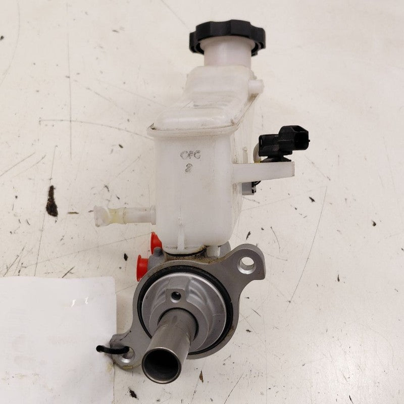 Brake Master Cylinder Fits 17-22 Kia Sportage