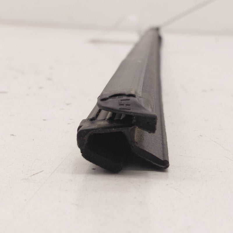 Chevy Volt Left Front Weather Strip Interior  2016 2017 2018 2019