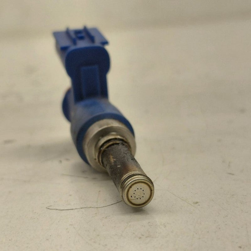 Upper Fuel Injection Injector Fits 22-25 Lexus NX350