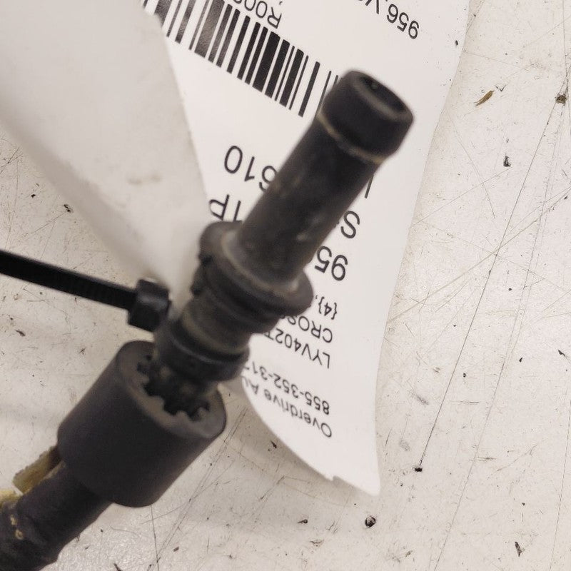 Volvo S60 Coolant Line Crossover Pipe  2.0 2018 2017 2016