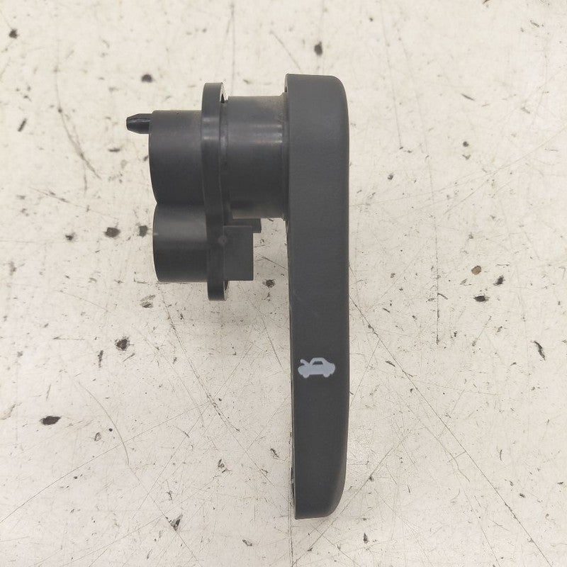 Kia Sorento Hood Latch Release Handle Lever Switch  2018 2017 2016
