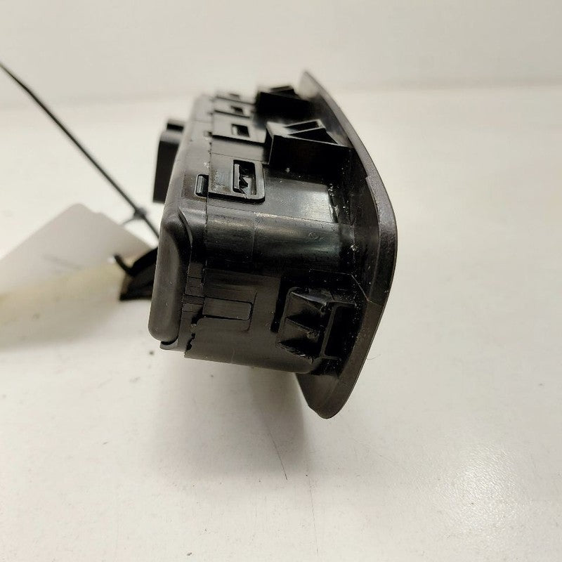 Buick Encore GX Power Window Switch Right Passenger Front  2020 2021 2