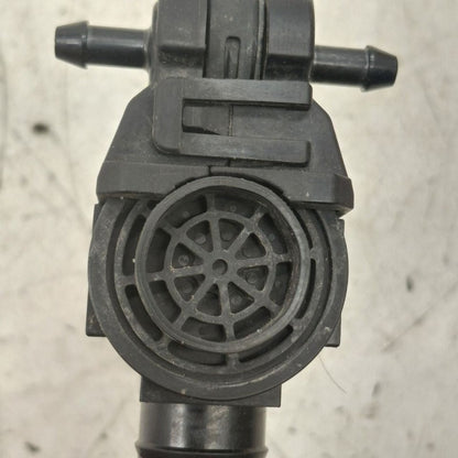 Toyota Prius Windshield Washer Wash Fluid Reservoir Motor Pump Electri