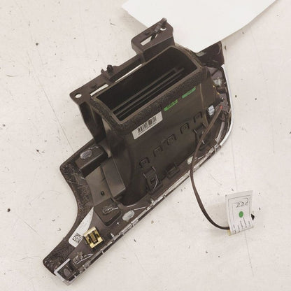 Cadillac XTS Dash Air Vent Left Driver      2016 2017 2018