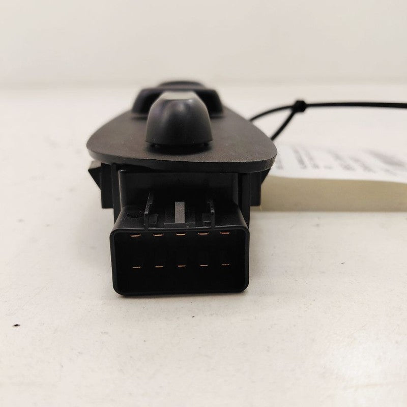 Buick Encore GX Seat Switch Left Driver Power Seat Control  2020 2021 