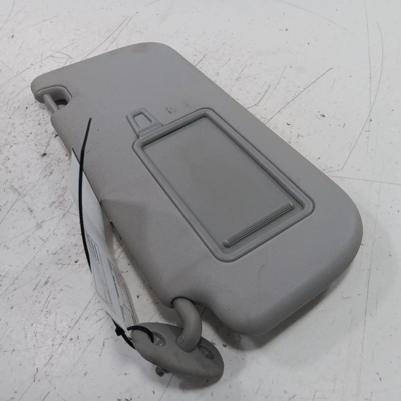 Driver Left Sun Visor Shade Model Illuminated Without Sunroof 14-19 Ki