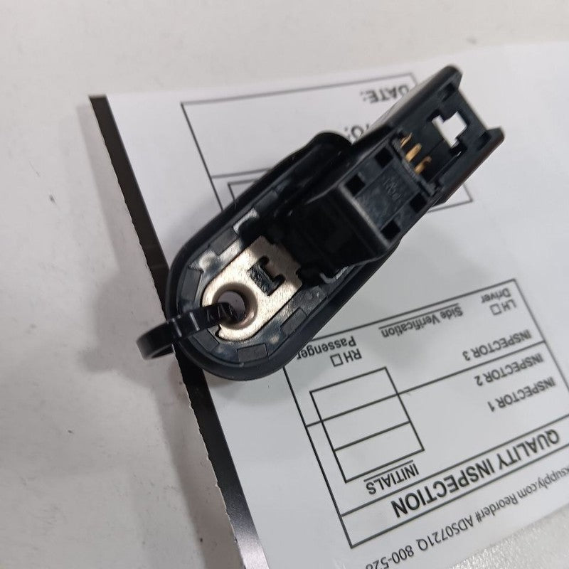 Mitsubishi Outlander Door Ajar Switch Door Open Dome Light Switch 2020
